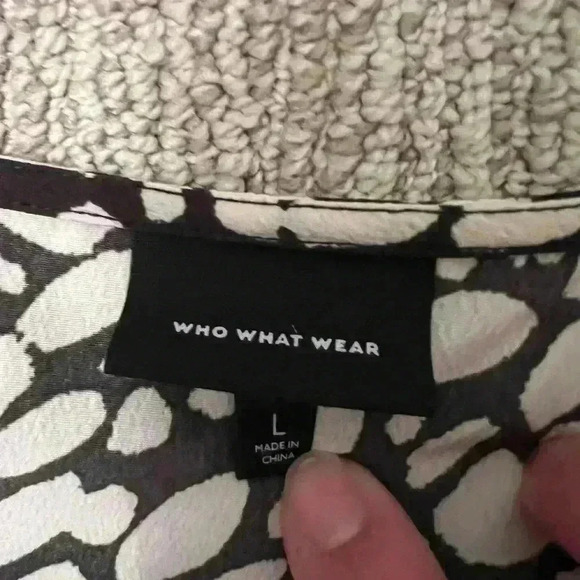 LARGE WHY WHAT WEAR CRISS CROSS BLOUSE - Picture 2 of 3